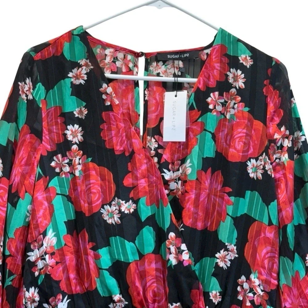 Sugarlips Rosabella Lover Black and Red Floral Romper. Size L